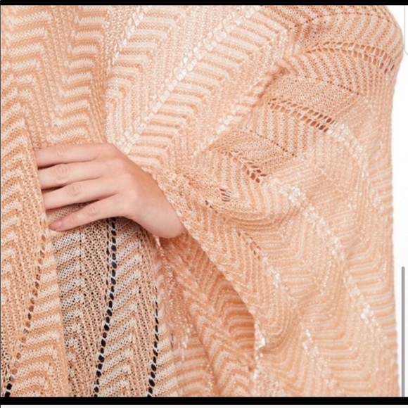 SOLD❤️New- Knit Apricot Shawl/ Open Cardigan - Picture 4 of 5